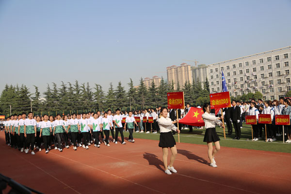 运动员方阵入场三.JPG