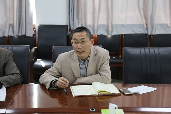 院长刘子健老师做总结讲话.jpg 院长刘子健老师做总结讲话.jpg
