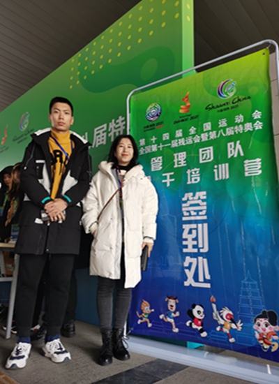 2我校代表.jpg