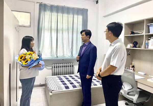 官网6.jpg