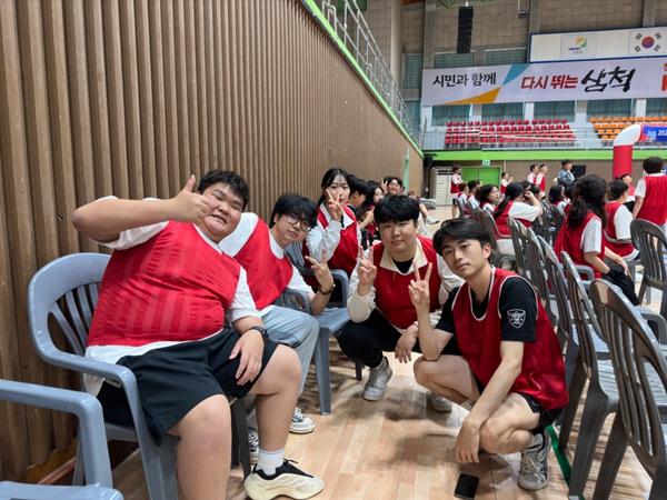 官网10.jpg