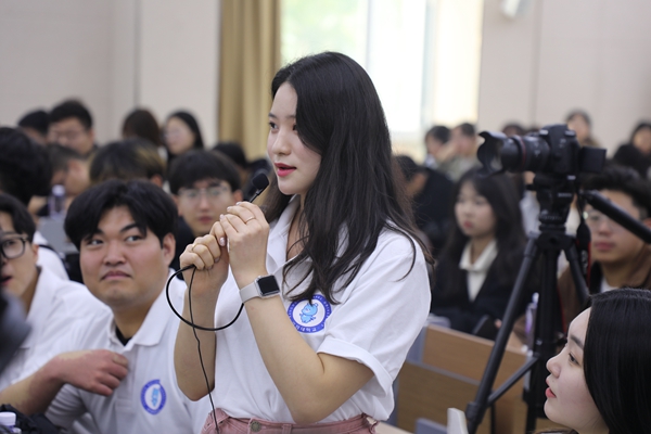 官网02.jpg