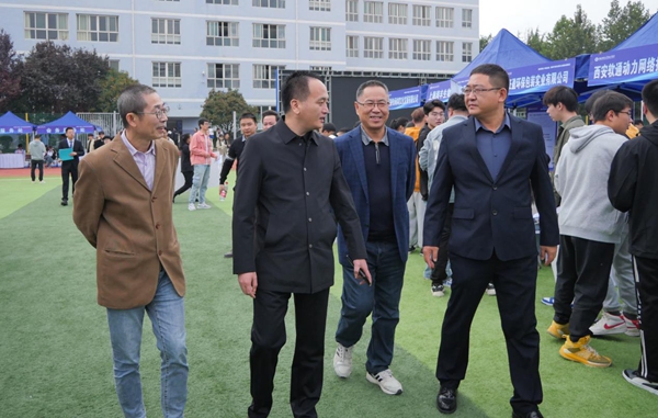 官网05.jpg