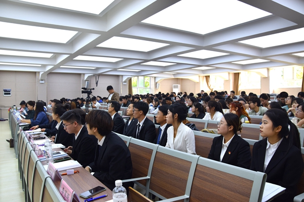 官网02.jpg