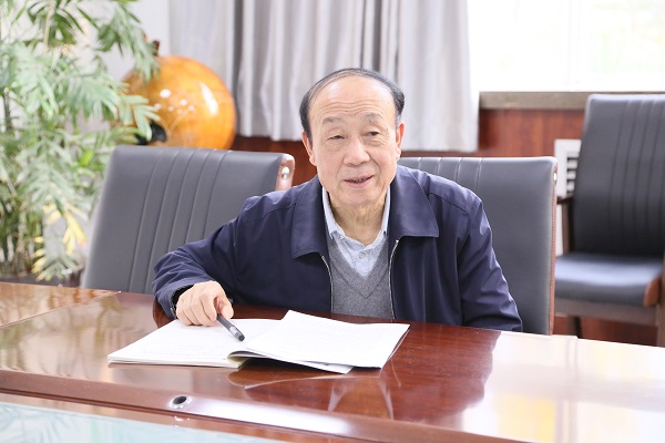 3.办公室主任张斌崇做工作部署.JPG