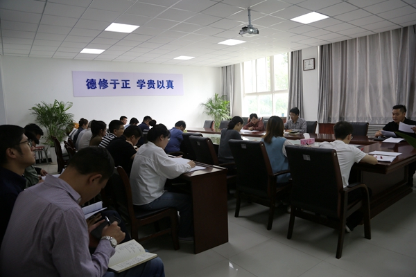 官网1.jpg
