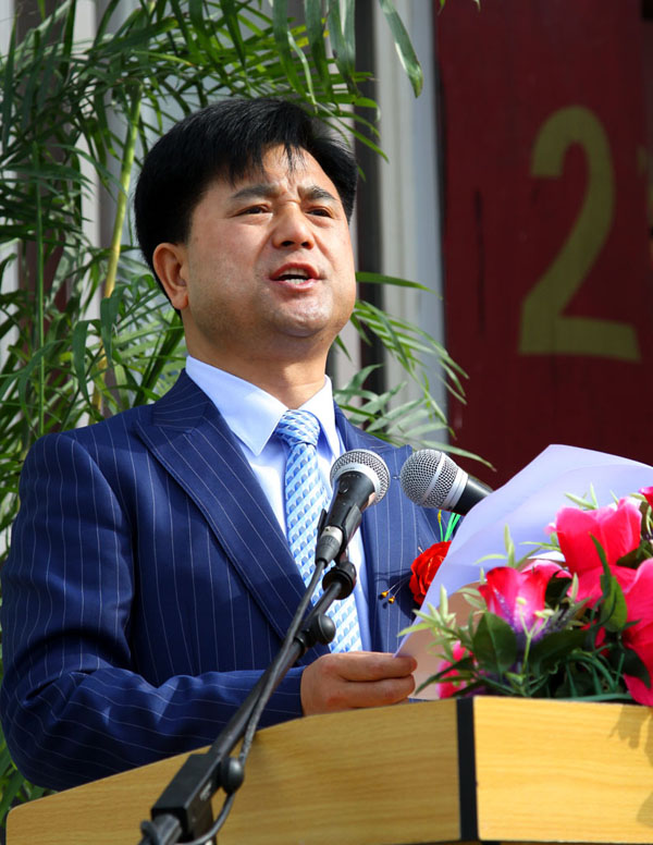 吕明董事长讲话.JPG