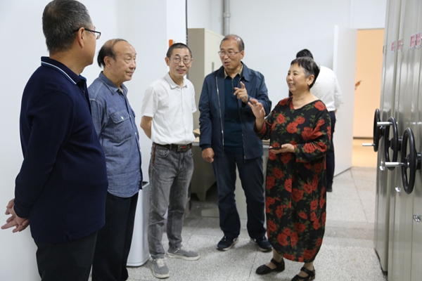 官网07.jpg